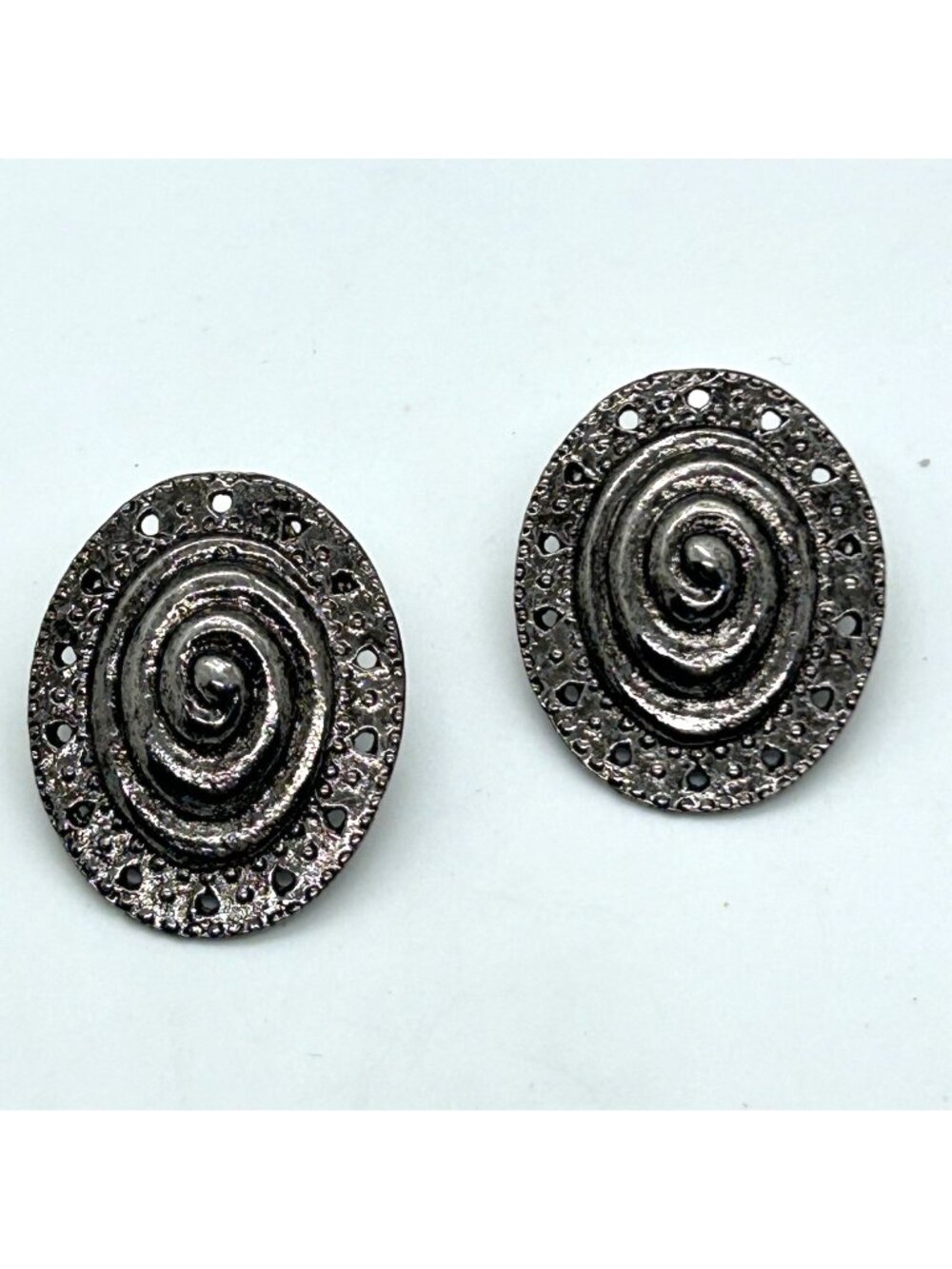 Vintage Pewter Tone Stud Earrings Textured Oval Textured Boho Ethnic Tribal 1.5"